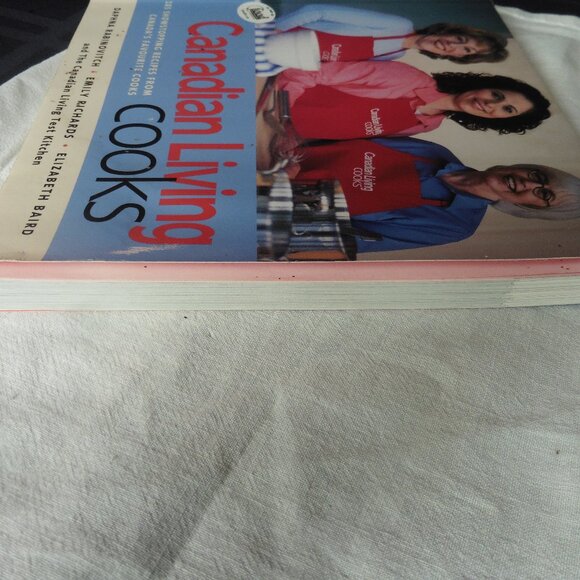 Canadian Living Cooks cookbook & The Fearless Frying cookbook - Picture 3 of 9